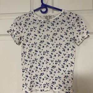 Forever 21 tee